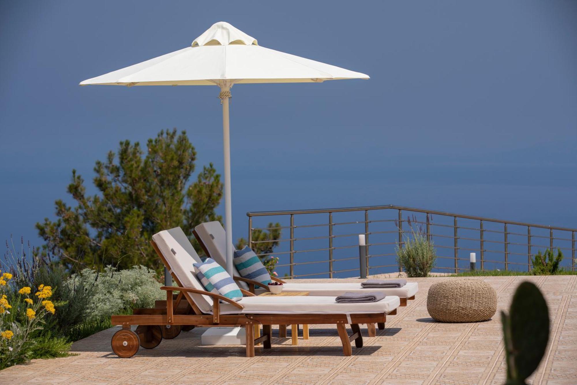 Avraam Sunset With Private Heated Pools *
