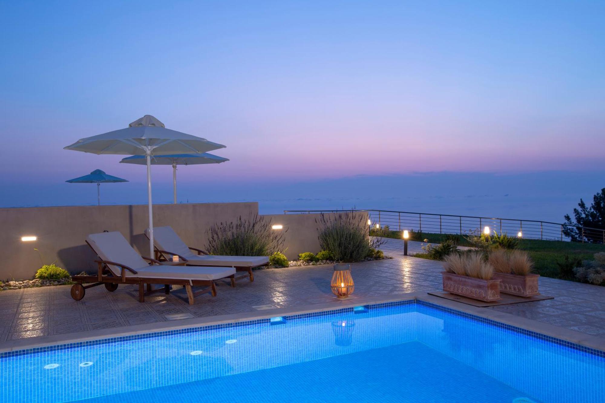 Villa Avraam Sunset With Private Heated Pools