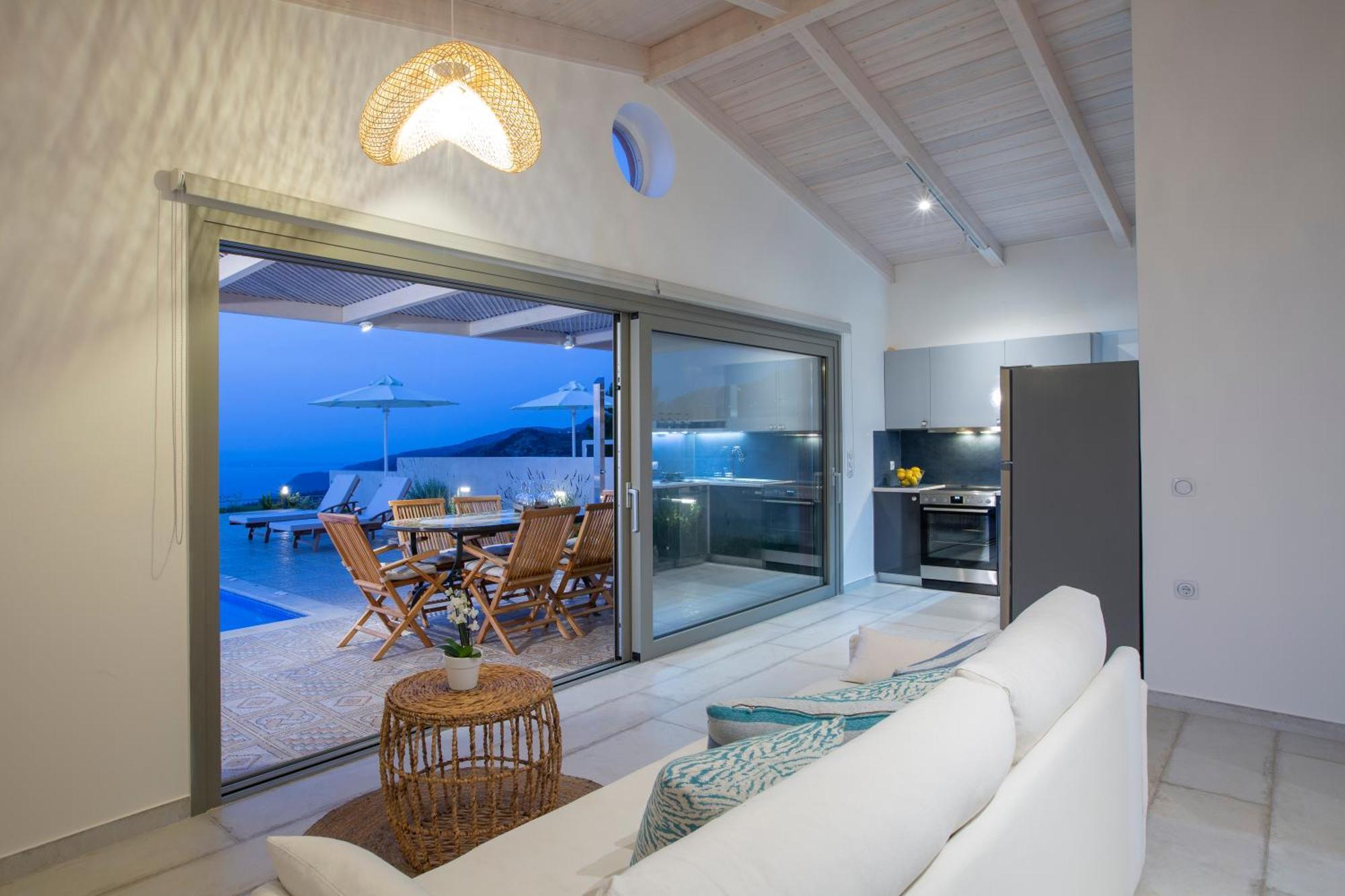 Avraam Sunset With Private Heated Pools * Kalamítsi